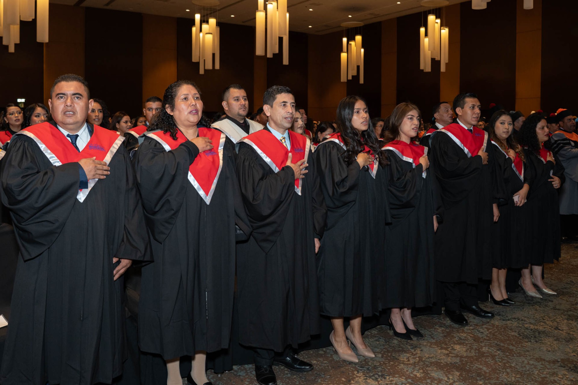 Álbum Graduación Hotel Barceló Licenciatura y Técnicos